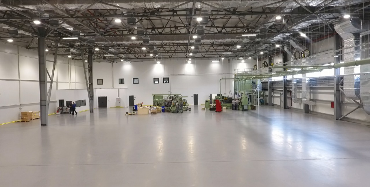 - Comprehensive Comparison: UCRETE MF vs UCRETE HF vs UCRETE UD200 – Choose the Right UCRETE Flooring System for Your Application
